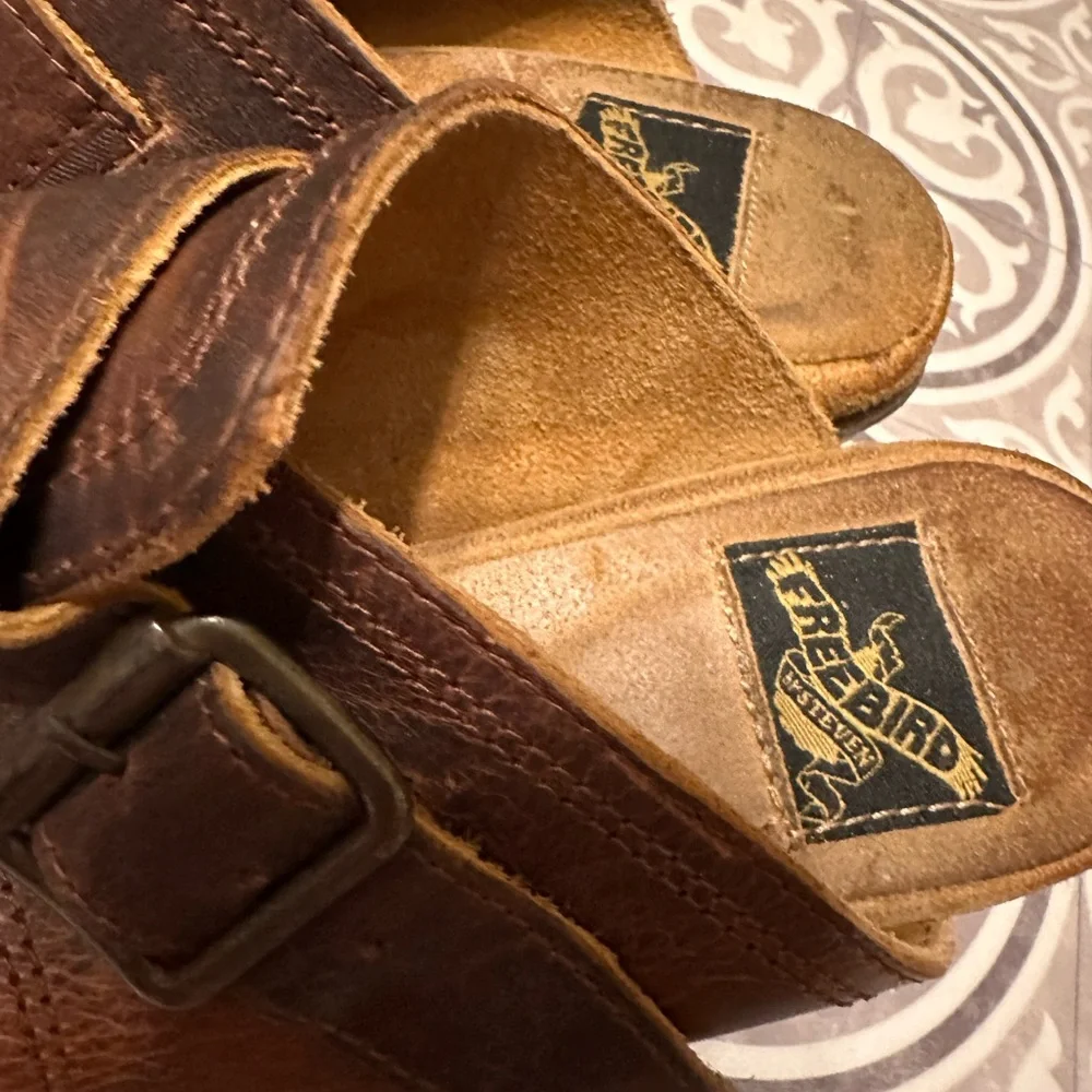 Freebird by Steven Caprice leather sandals size 9 GUC - Picture 10 of 12